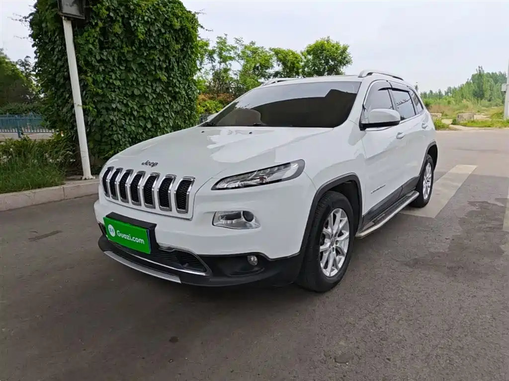 Jeep Cherokee 2018 — фото 2
