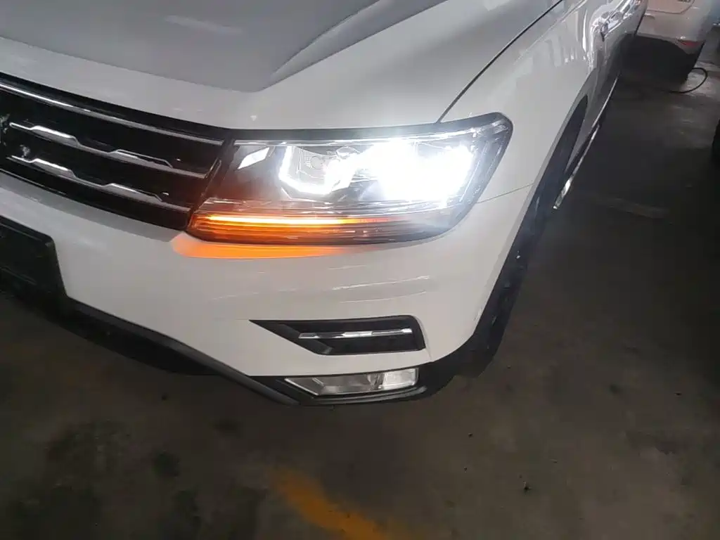 Volkswagen Tiguan L 2019 — фото 24
