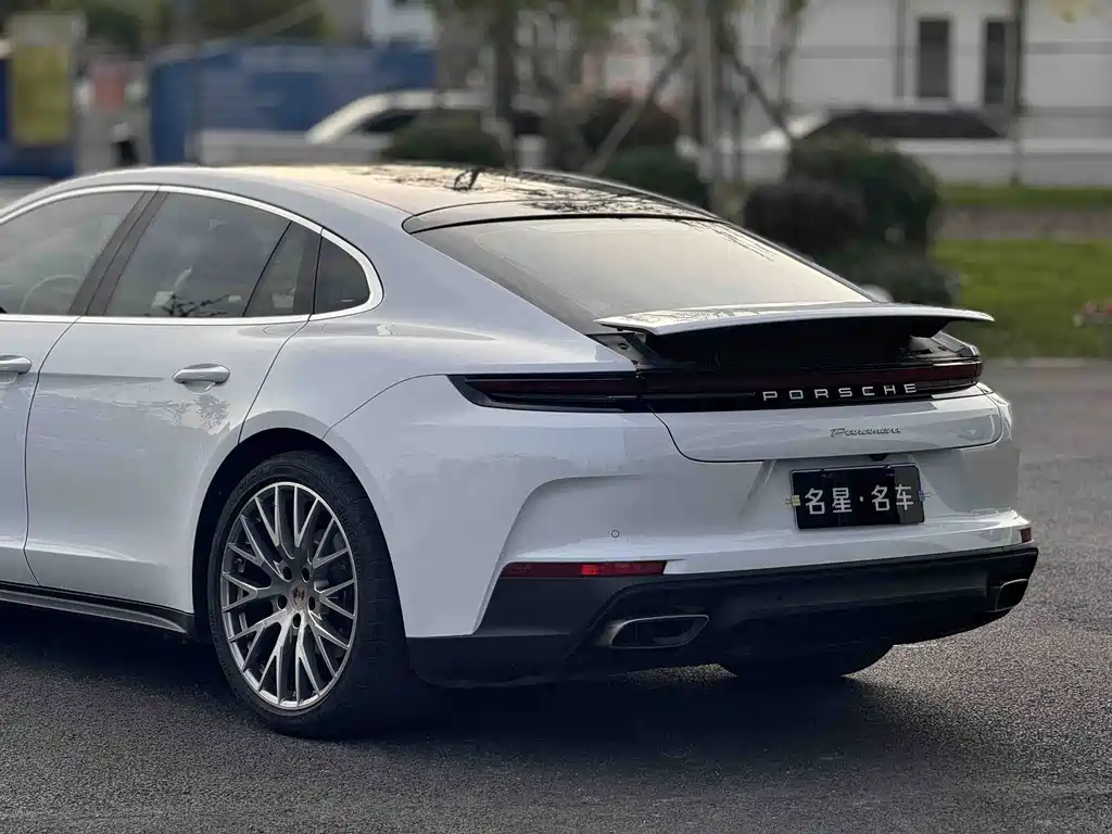 Porsche Panamera 2024 — фото 13
