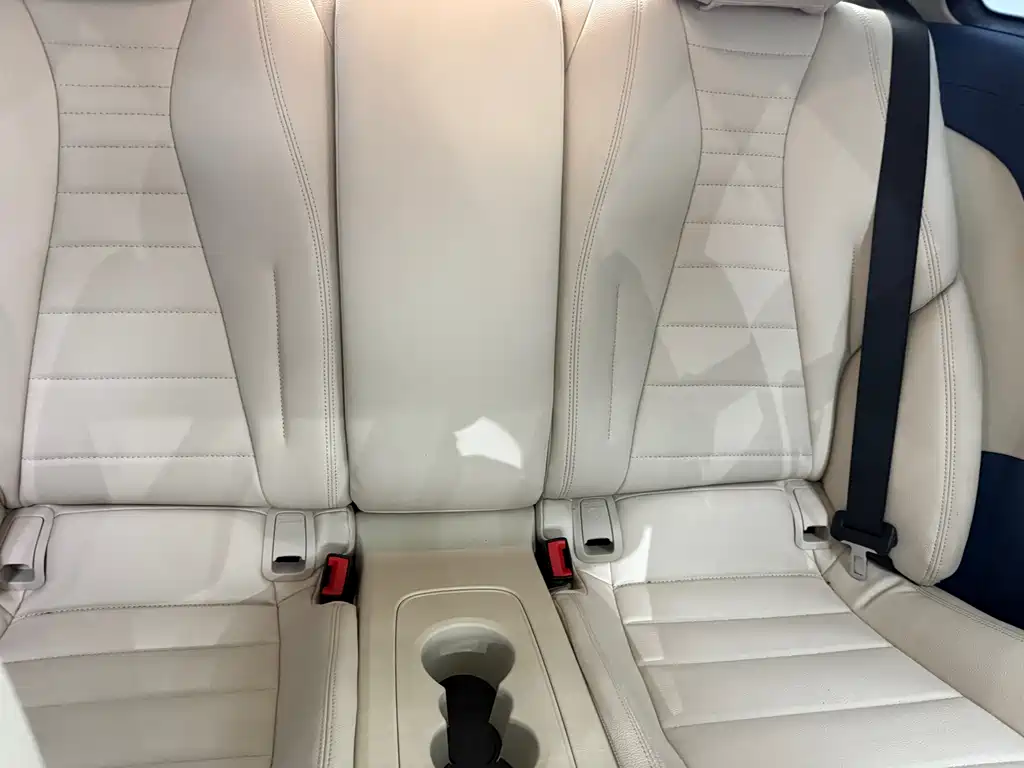 Mercedes-Benz E-Class 2018 — фото 10