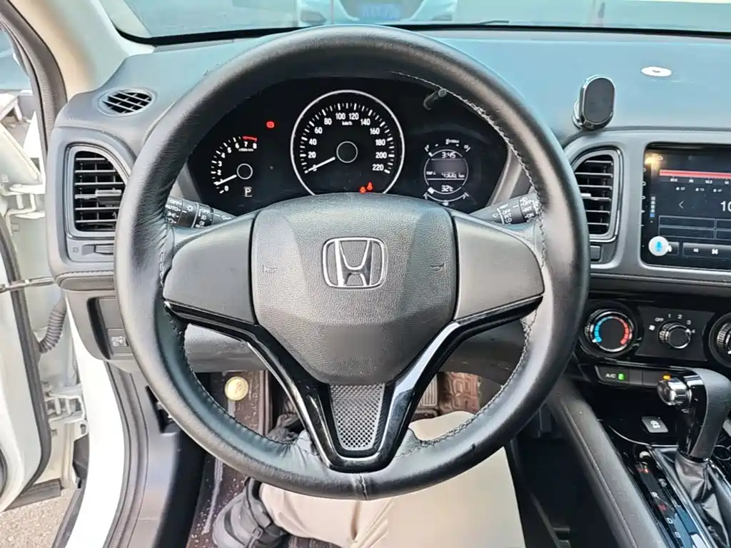 Honda Vezel 2022 — фото 11