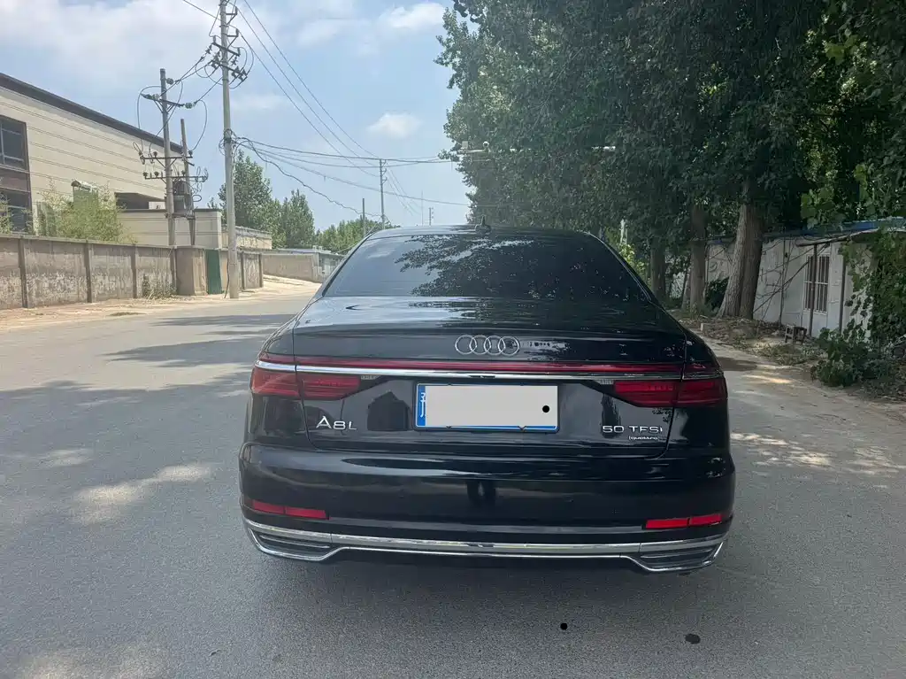 Audi A8 2019