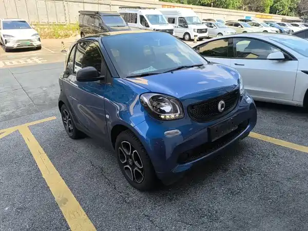 smart fortwo 2019