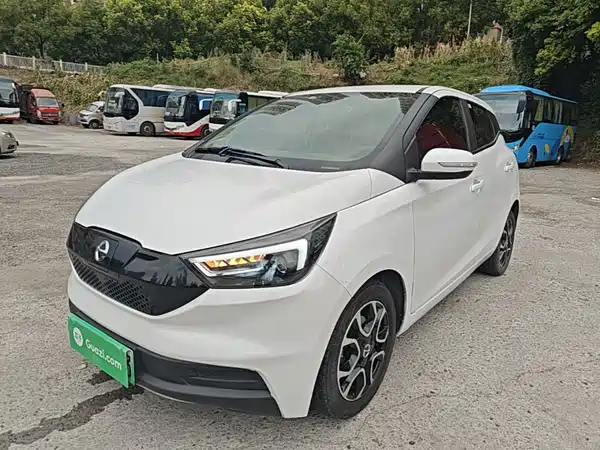 JMC Yizhi EV3 2022