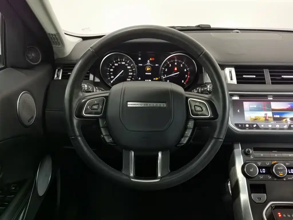 Land Rover Range Rover Evoque 2018 — фото 11