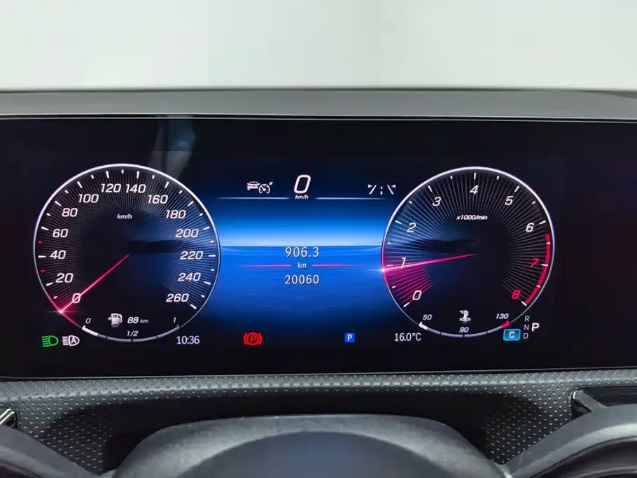 Mercedes-Benz A-Class 2023 — фото 14