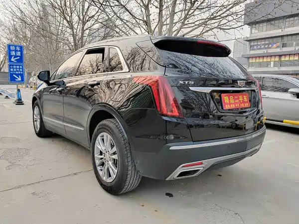 Cadillac XT5 2021