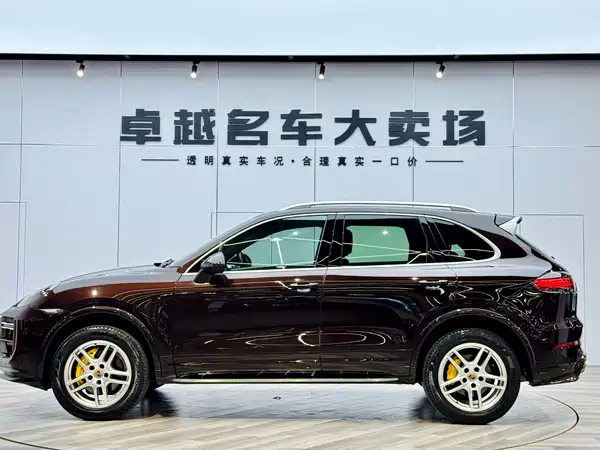 Porsche Cayenne 2014