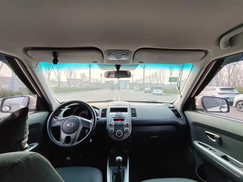 Kia Soul 2011 — фото 10
