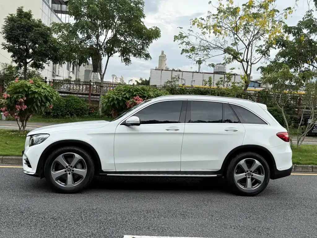 Mercedes-Benz GLC 2017