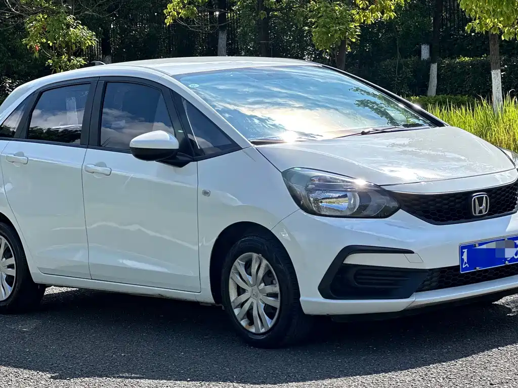 Honda Fit 2023 — фото 3