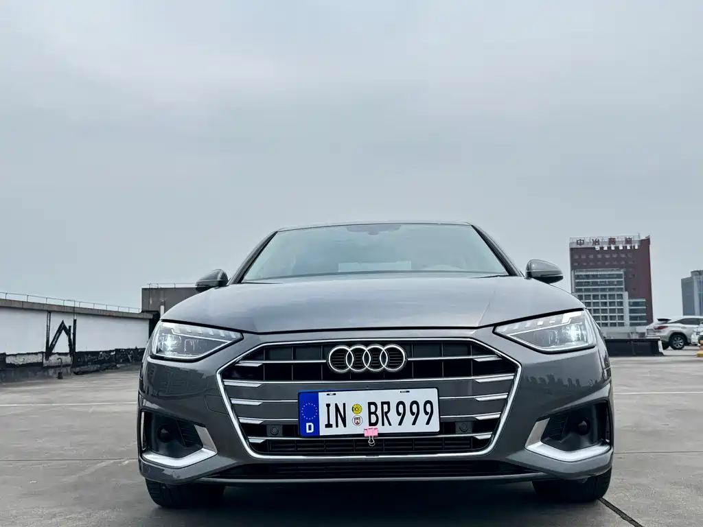 Audi A4L 2021 — фото 4