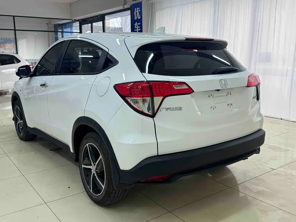 Honda Vezel 2021 — фото 4