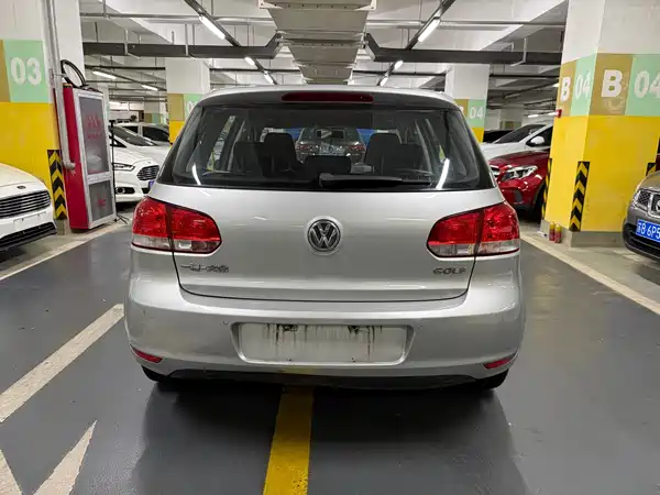 Volkswagen Golf 2014