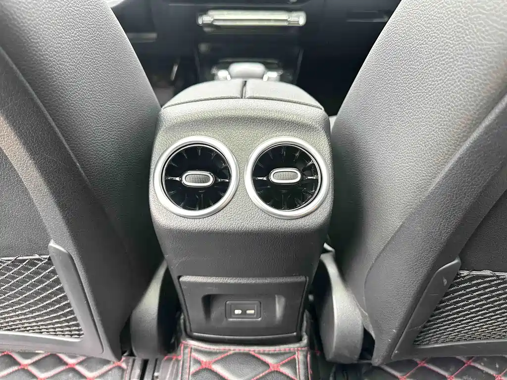 Mercedes-Benz A-Class 2020 — фото 16