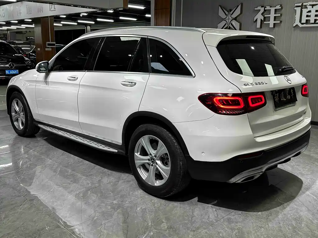 Mercedes-Benz GLC 2019 — фото 10