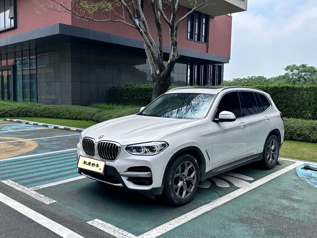 BMW X3 2021 — фото 1