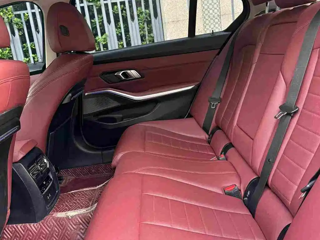 BMW 3 Series 2021 — фото 10