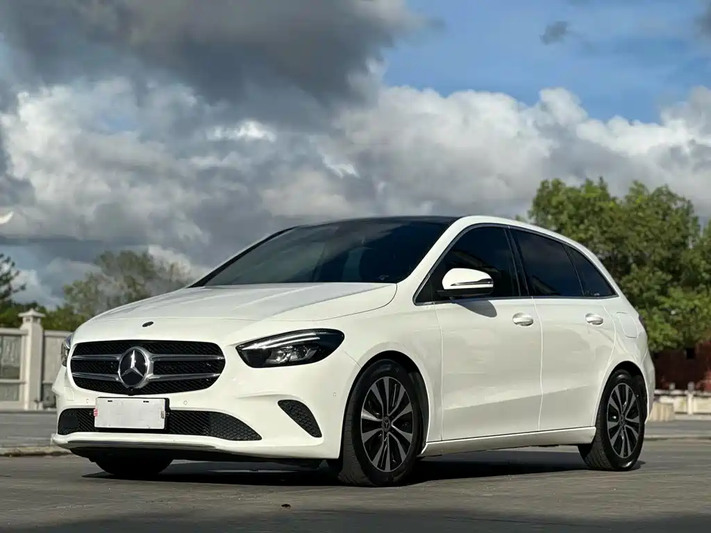 Mercedes-Benz B-Class 2020