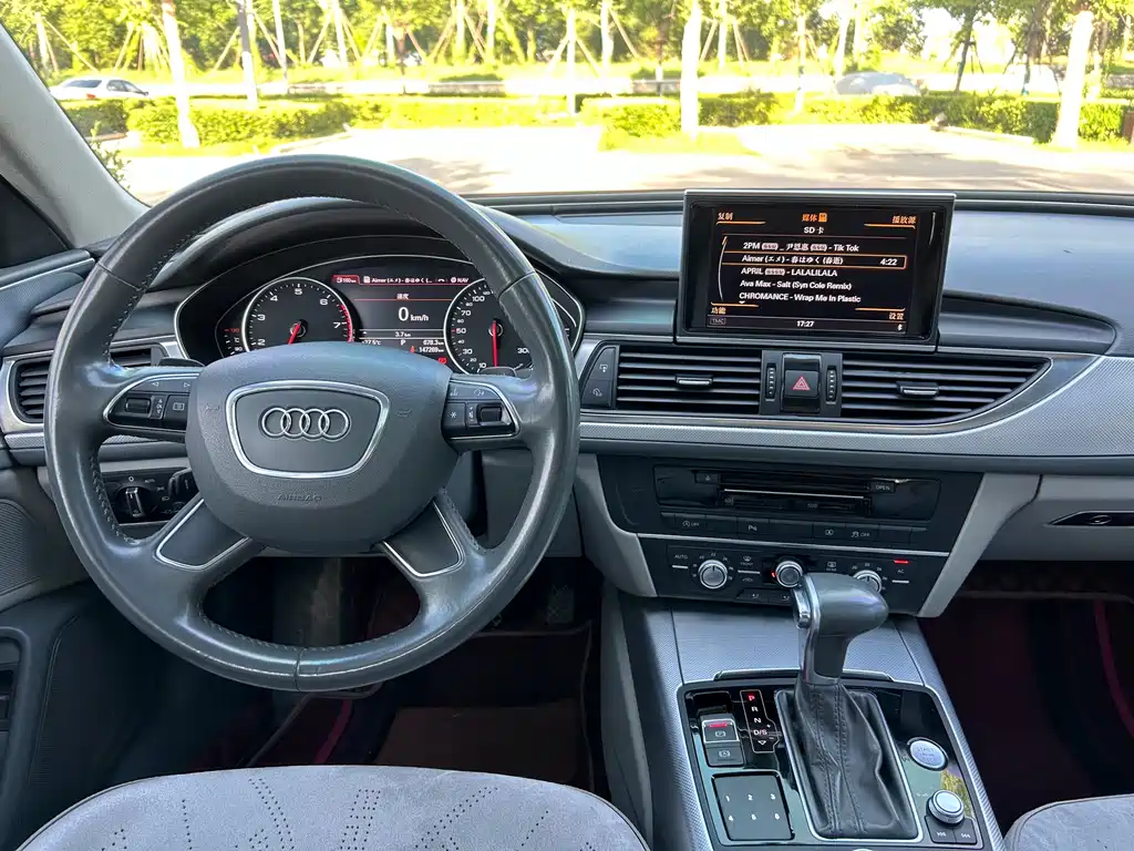Audi A6L 2013 — фото 10