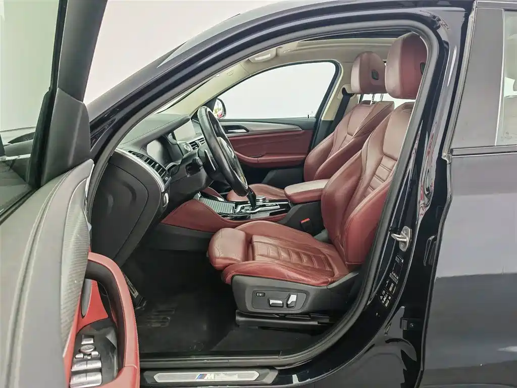 BMW X4 2021 — фото 10