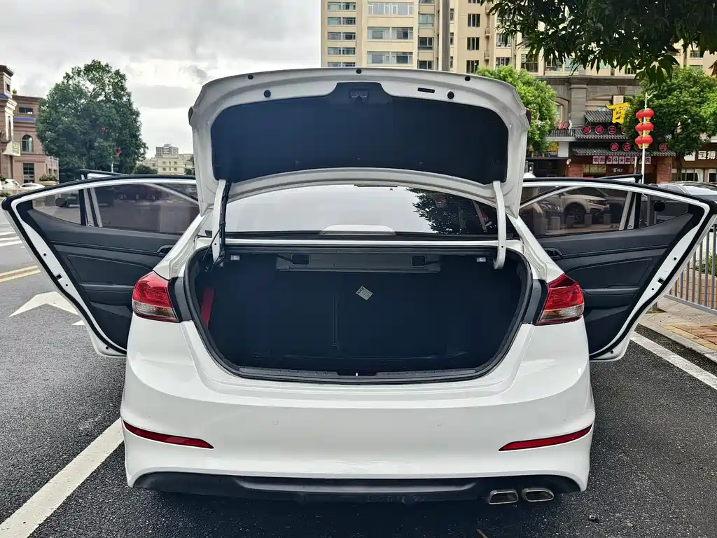 Hyundai Celesta 2020 — фото 16
