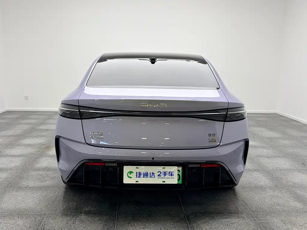 BYD Seal 2025 — фото 12