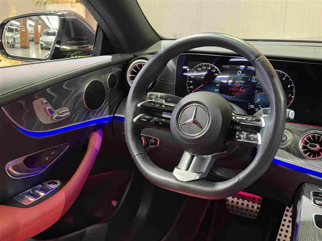Mercedes-Benz E-Class 2023 — фото 20