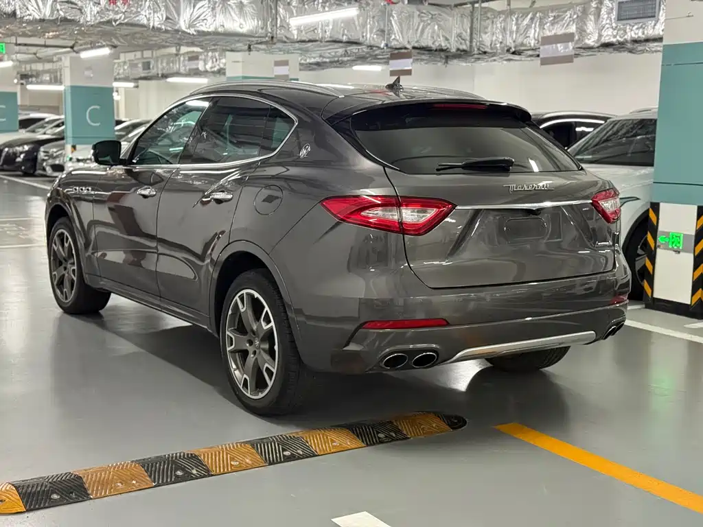 Maserati Levante 2018 — фото 7