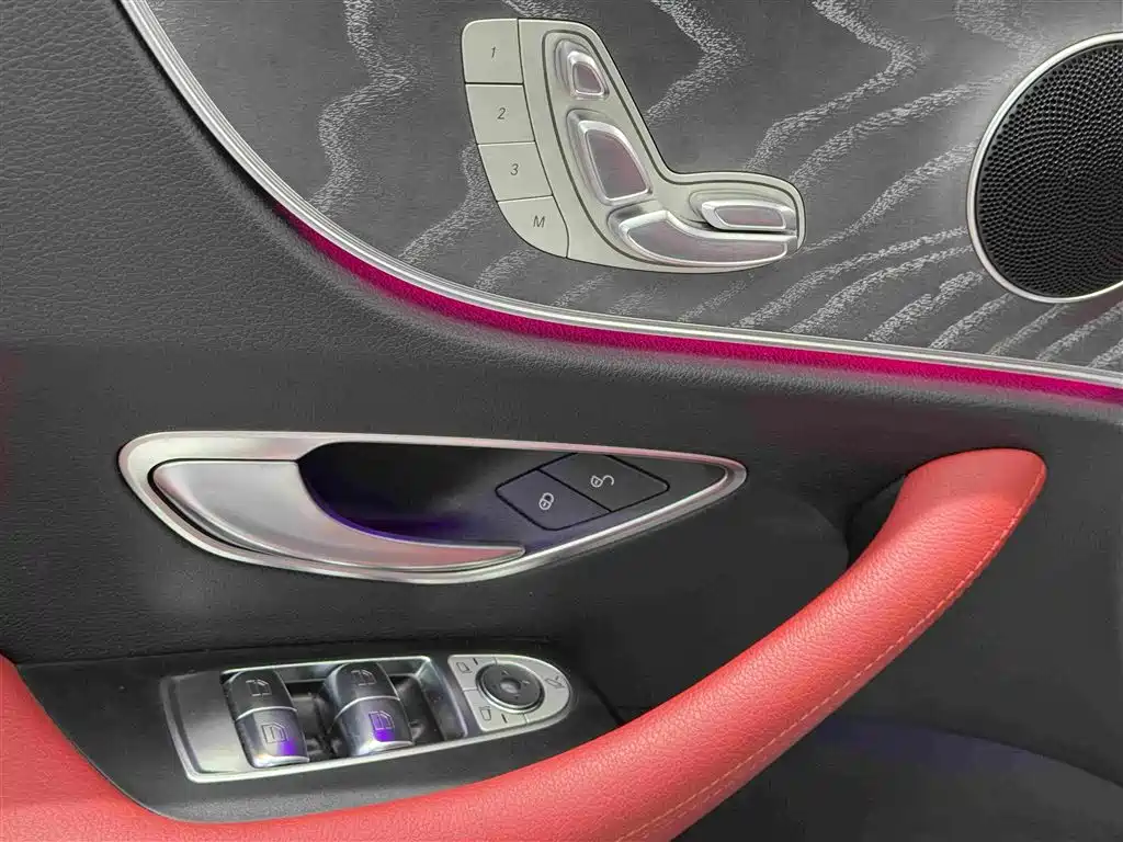 Mercedes-Benz E-Class 2023 — фото 28