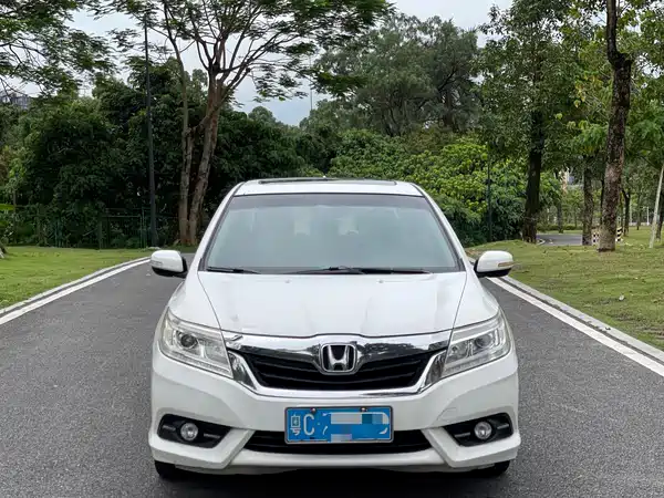 Honda Crider 2013