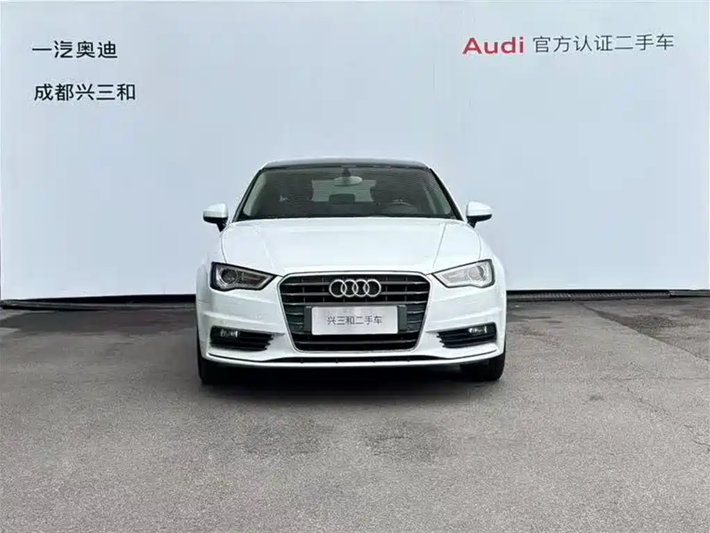 Audi A3 2015 — фото 3