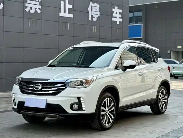 GAC Trumpchi GS4 2017