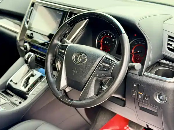 Toyota Alphard 2018