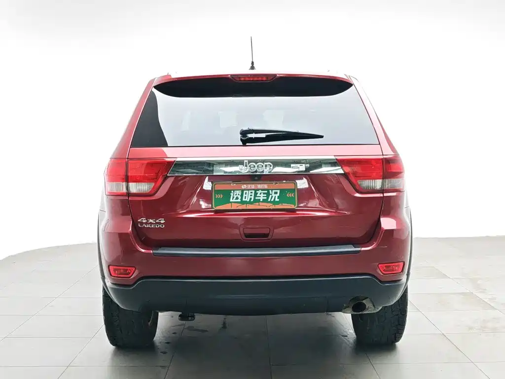 Jeep Grand Cherokee 2013 — фото 4