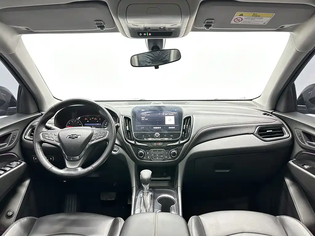 Chevrolet Equinox 2023 — фото 8