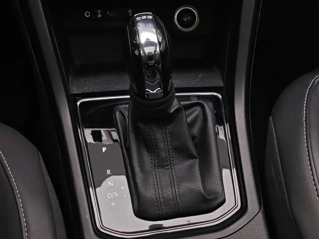Volkswagen Touran 2019 — фото 13