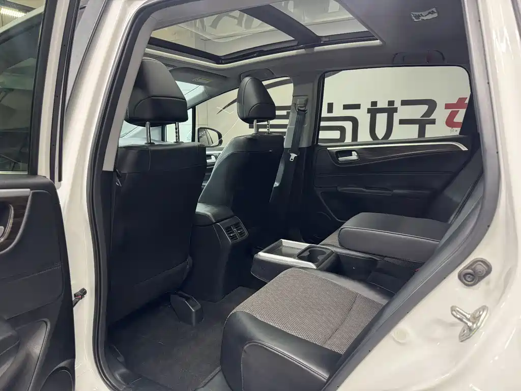 Honda Jade 2019 — фото 11
