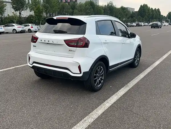Geely Vision X3 2022