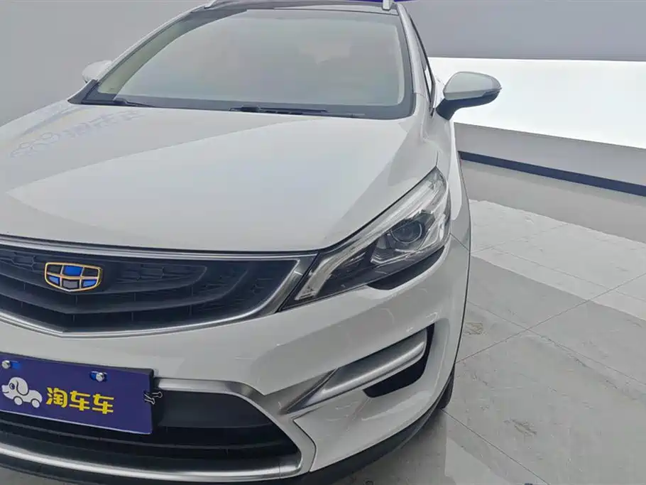 Geely Emgrand GS 2017 — фото 5