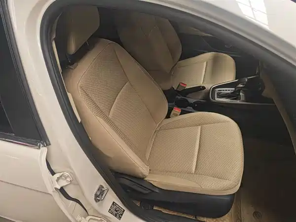 Ford Escort 2017