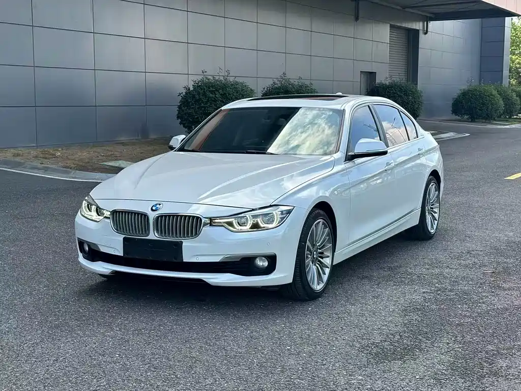BMW 3 Series 2018 — фото 4