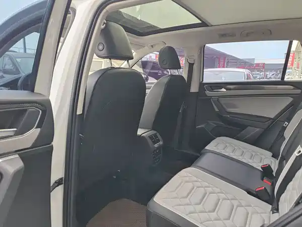 Volkswagen Tayron 2023