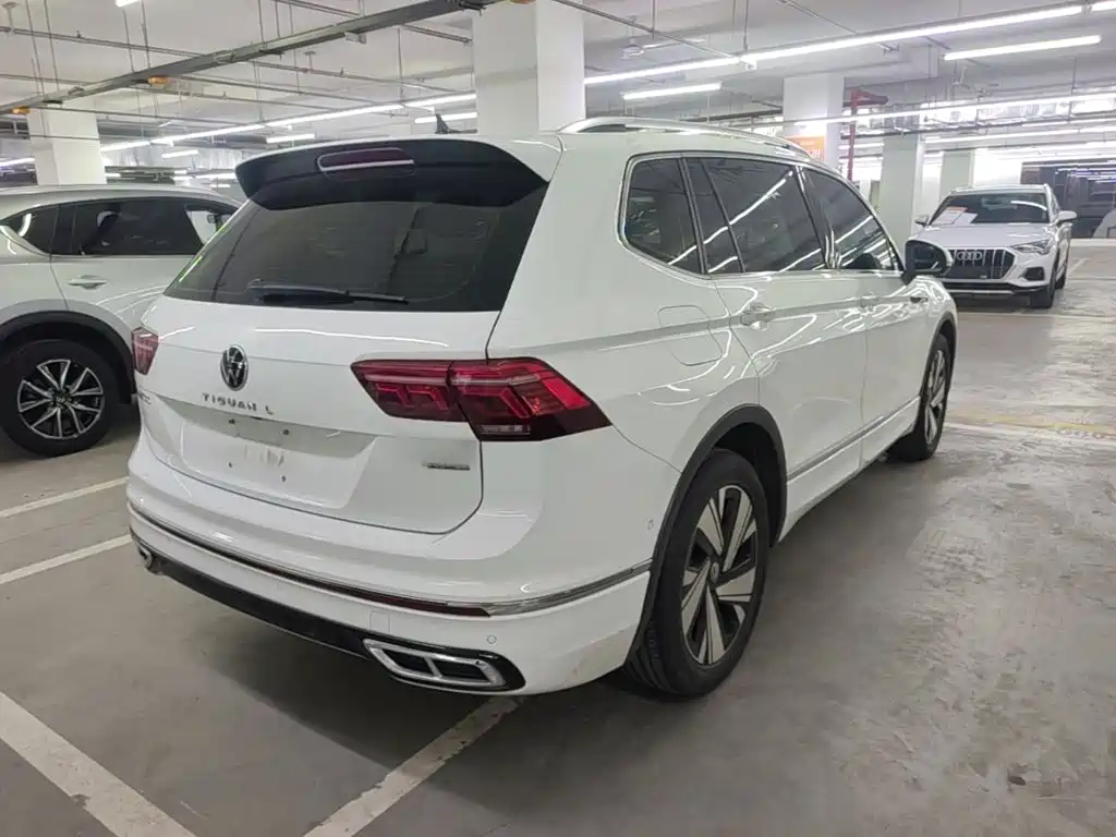 Volkswagen Tiguan L 2023