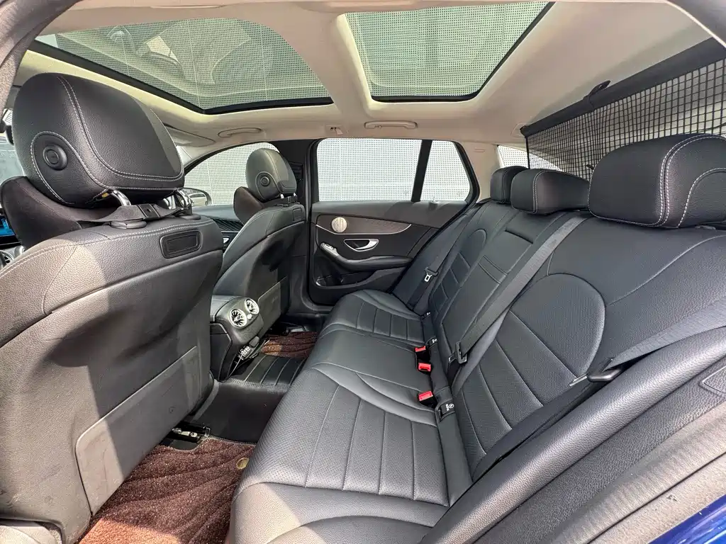 Mercedes-Benz C-Class 2020 — фото 11