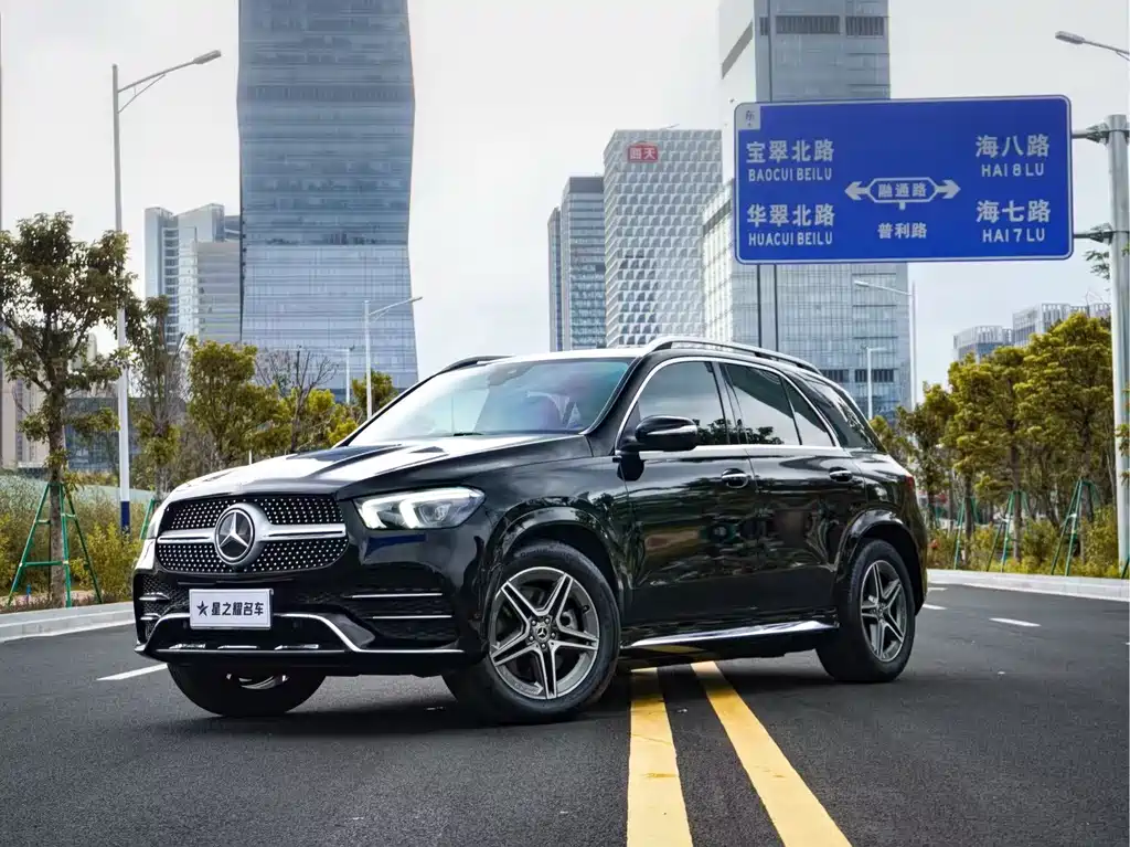 Mercedes-Benz GLE 2021 — фото 1