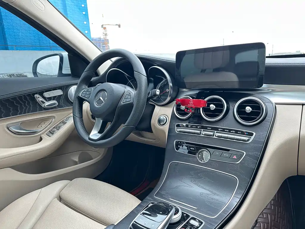 Mercedes-Benz C-Class 2016 — фото 20