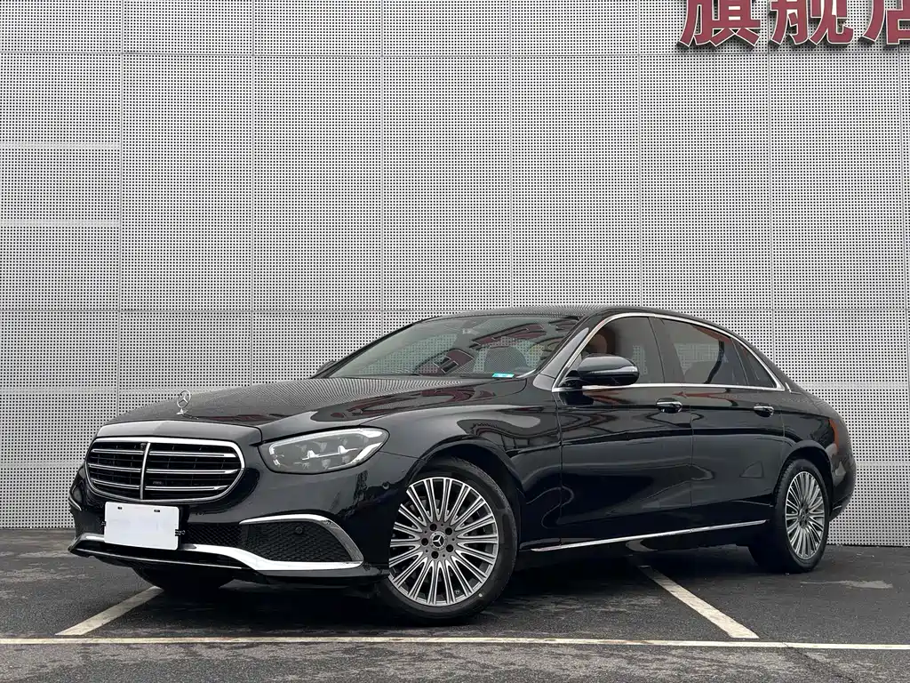Mercedes-Benz E-Class 2023 — фото 53
