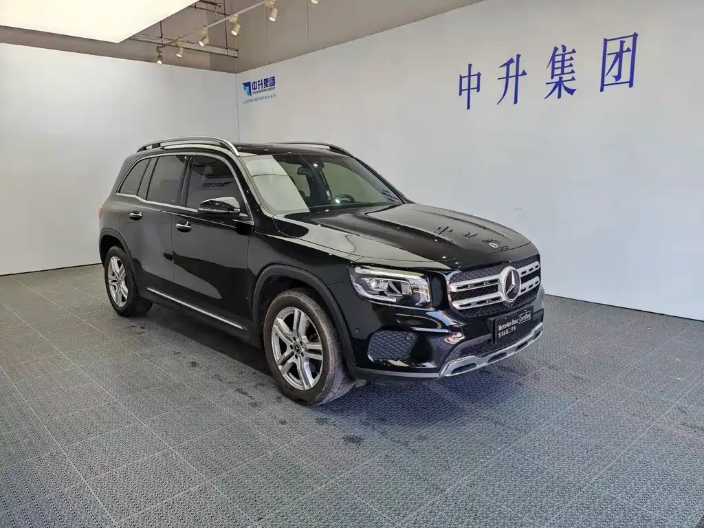 Mercedes-Benz GLB 2023 — фото 3