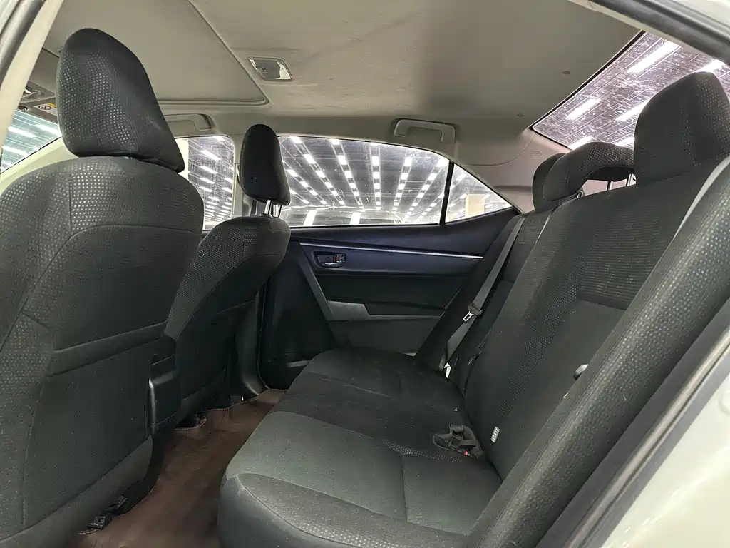 Toyota Levin 2018 — фото 12